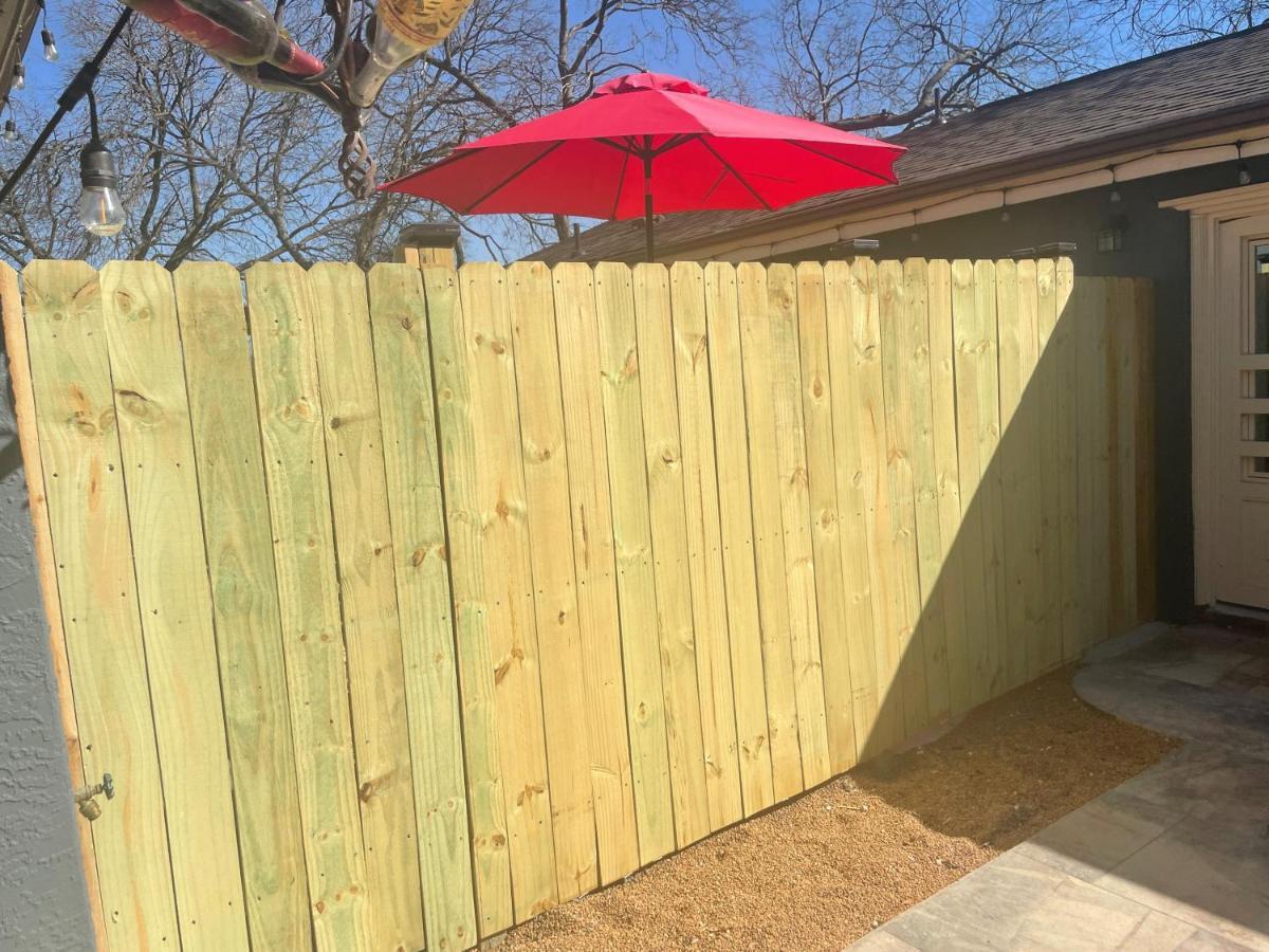 Private Hot Tub3Bd2Ba 2 Miles To Sa River Walk San Antonio Eksteriør bilde